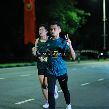 Runner Photo 3517809