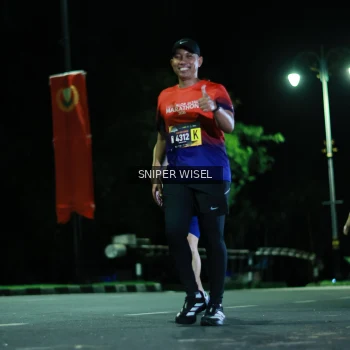 Runner Photo 3517812
