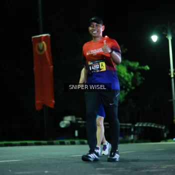 Runner Photo 3517817