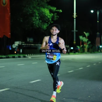 Runner Photo 3517834