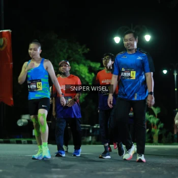 Runner Photo 3517836