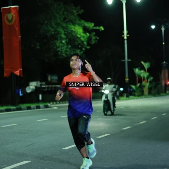 Runner Photo 3517845