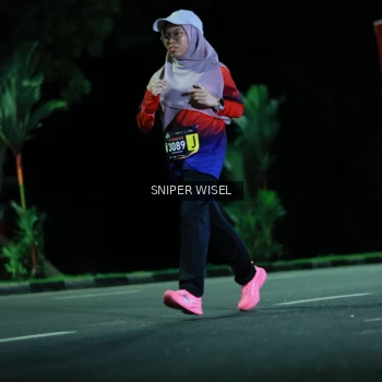 Runner Photo 3517856