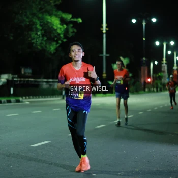 Runner Photo 3517863