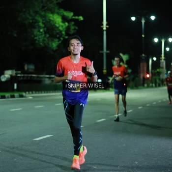 Runner Photo 3517864