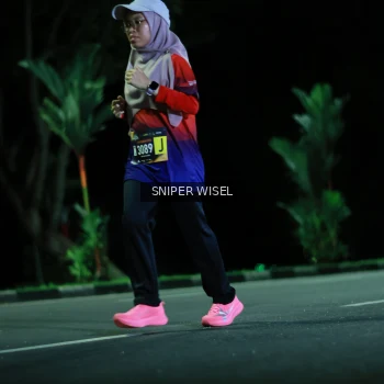 Runner Photo 3517865