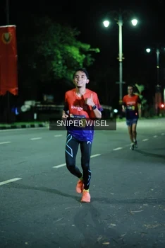 Runner Photo 3517870