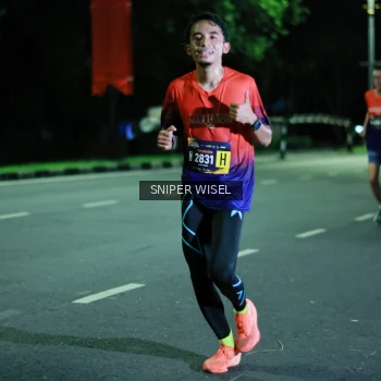 Runner Photo 3517879