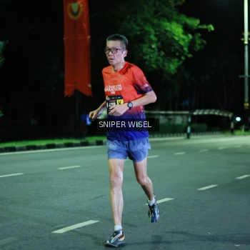 Runner Photo 3517904
