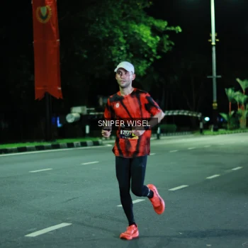 Runner Photo 3517931
