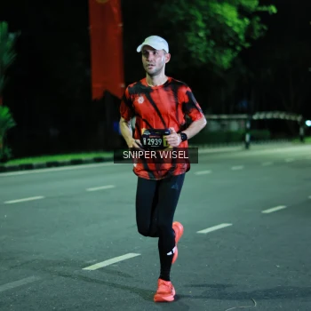 Runner Photo 3517940