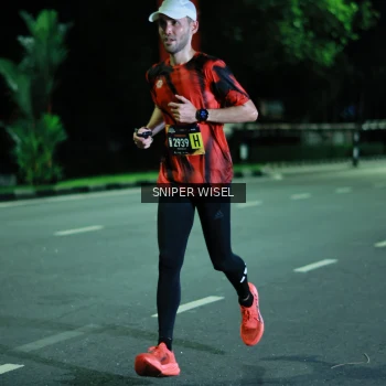 Runner Photo 3517945