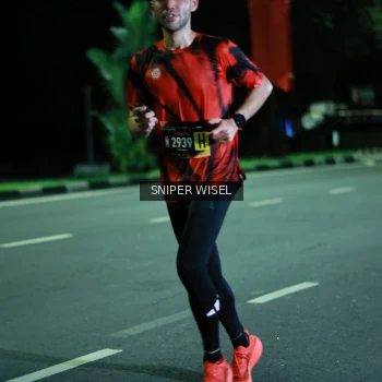 Runner Photo 3517955