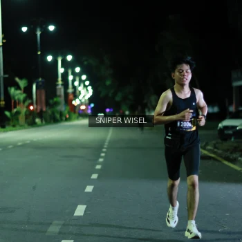 Runner Photo 3517963
