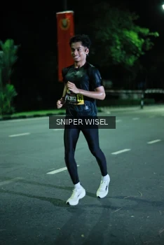 Runner Photo 3518057