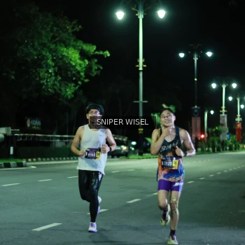 Runner Photo 3518065