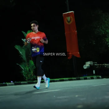 Runner Photo 3518075