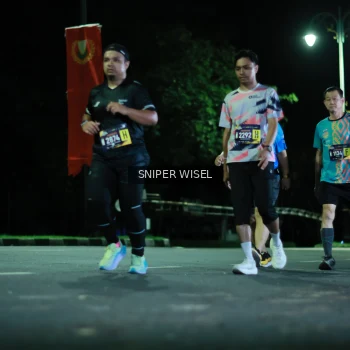 Runner Photo 3518084