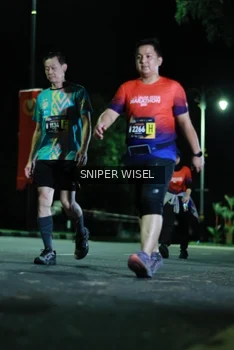 Runner Photo 3518095
