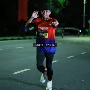 Runner Photo 3518123