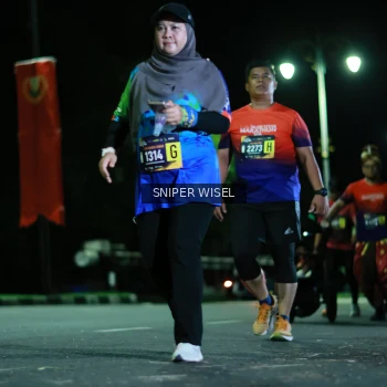 Runner Photo 3518134