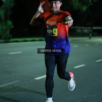 Runner Photo 3518135