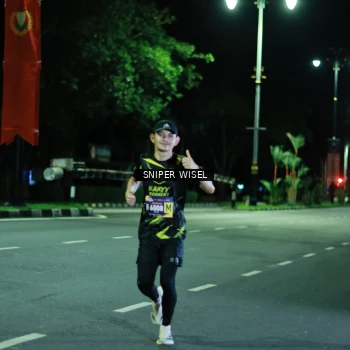 Runner Photo 3518136