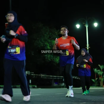 Runner Photo 3518351