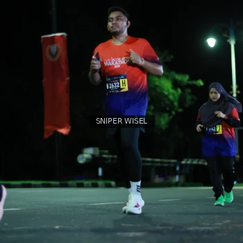 Runner Photo 3518356