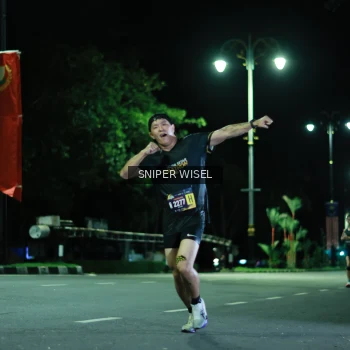 Runner Photo 3518387