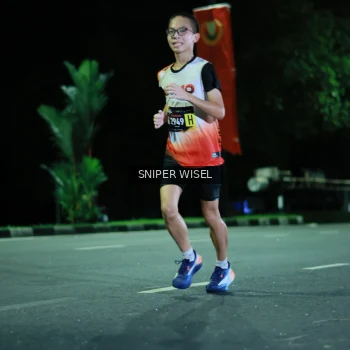 Runner Photo 3518544