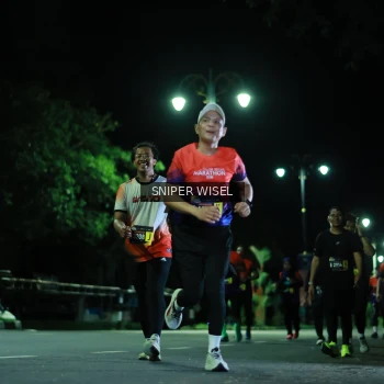 Runner Photo 3518548