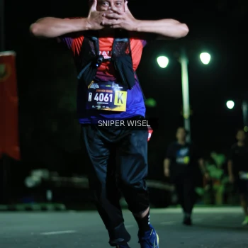 Runner Photo 3518614