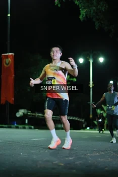 Runner Photo 3518619