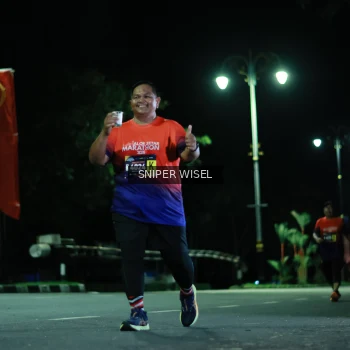 Runner Photo 3518657