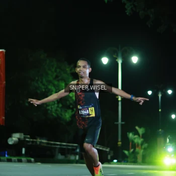 Runner Photo 3518659