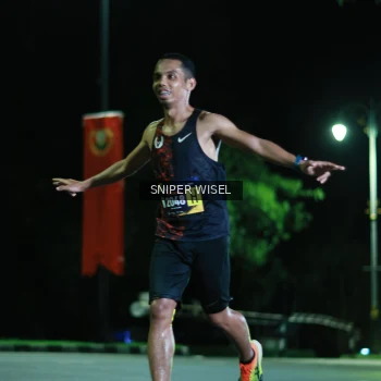 Runner Photo 3518675
