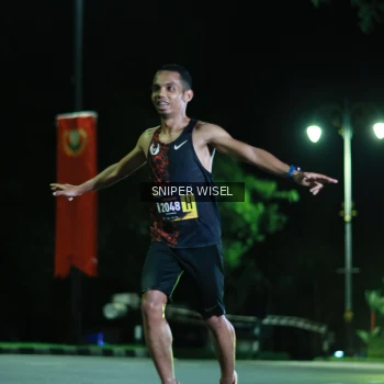 Runner Photo 3518677