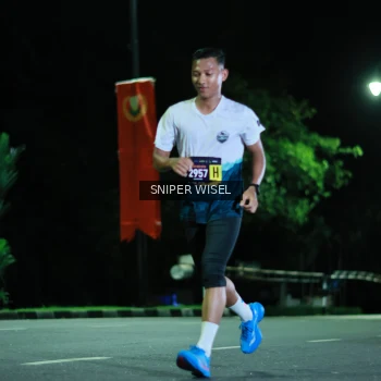 Runner Photo 3518695