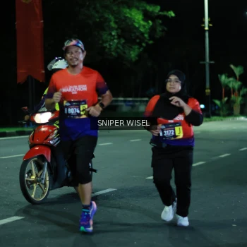 Runner Photo 3518702