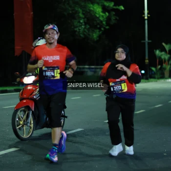 Runner Photo 3518705