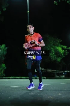 Runner Photo 3518725
