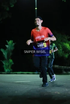 Runner Photo 3518764