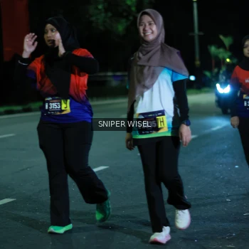 Runner Photo 3518768