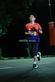 Runner Photo 3518797