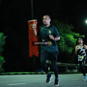 Runner Photo 3518836