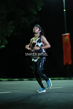 Runner Photo 3518864