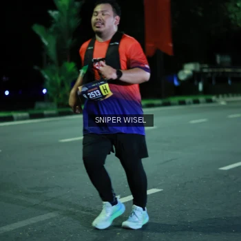 Runner Photo 3518898