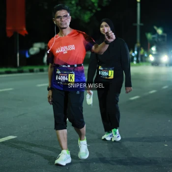 Runner Photo 3518943
