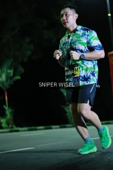Runner Photo 3518976